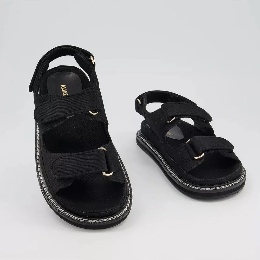 NWOB Alias Mae Black Pascale Chunky Canvas Strappy Platform Sandal EU‎ 38/US 7.5
